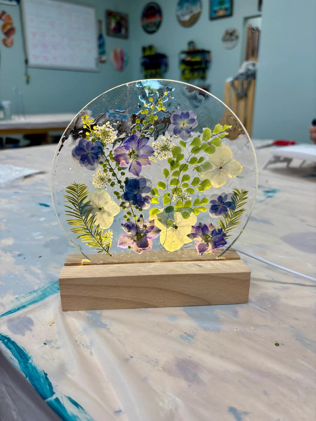 Pressed Flower Table Top Night Light Workshop