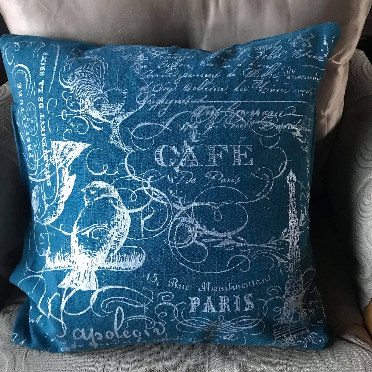 Pillow Fight Workshop - by Chalk Couture