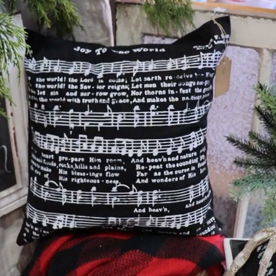 Pillow Fight Workshop - by Chalk Couture