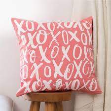 Pillow Fight Workshop - by Chalk Couture